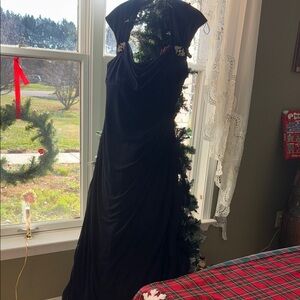 Elegant Blue Evening Gown